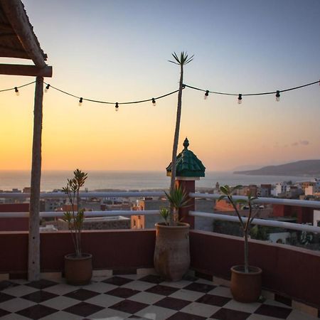 Sunshine Surf Morocco Bed & Breakfast Tamraght Exterior foto