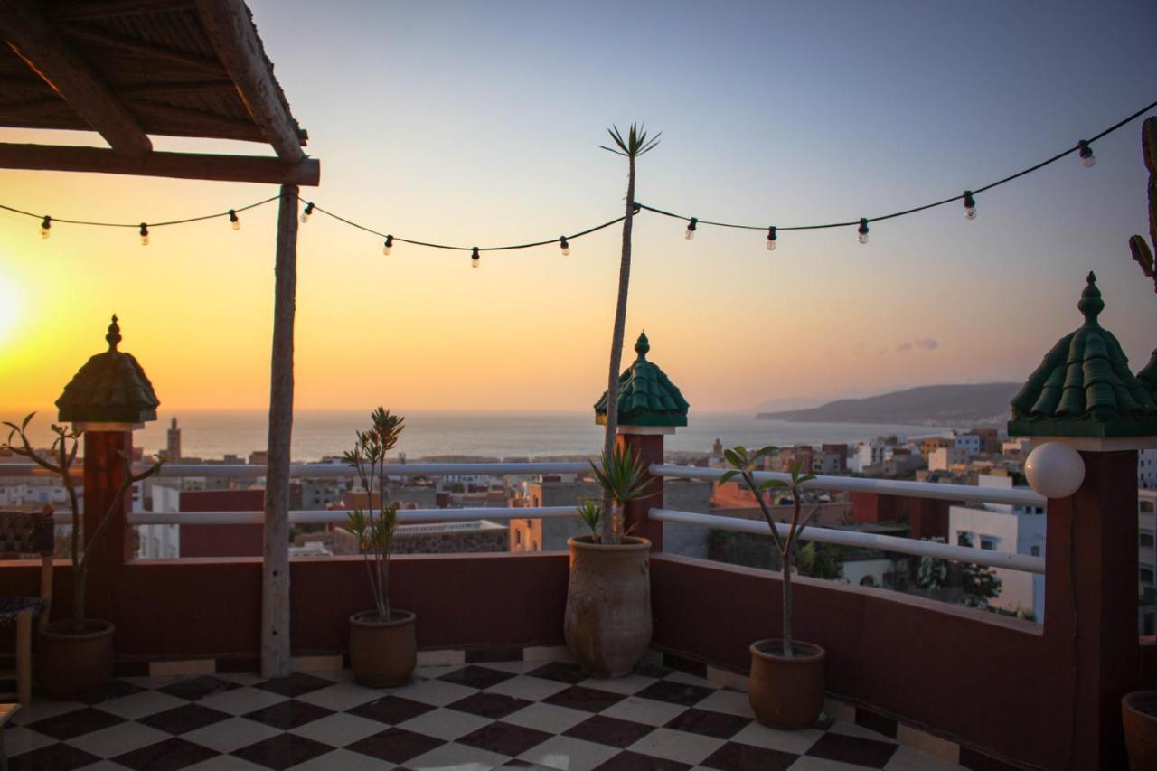 Sunshine Surf Morocco Bed & Breakfast Tamraght Exterior foto