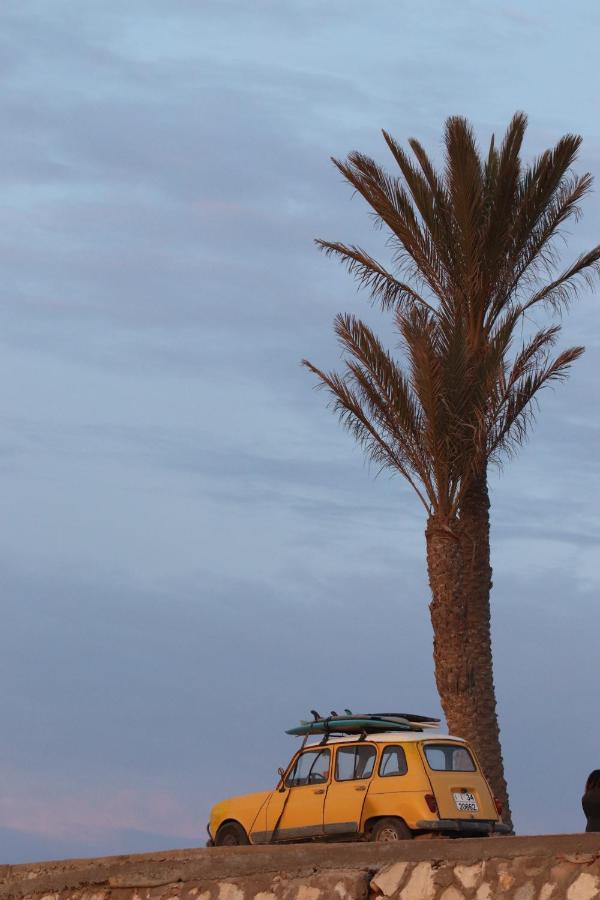 Sunshine Surf Morocco Bed & Breakfast Tamraght Exterior foto